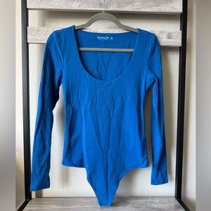 Abercrombie Soft AF Cotton Scoopneck Long Sleeve Bodysuit